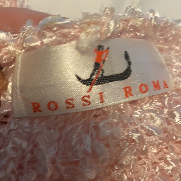 Beautiful shirt and skirt light pink just a beautiful set - Picture 3 of 5